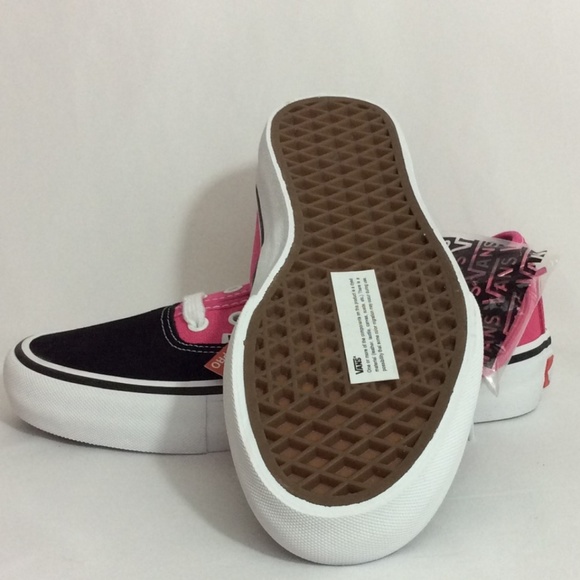 NWT Vans Unisex Authentic Pro Magenta Sneakers - Picture 3 of 3